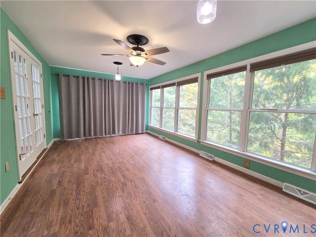 136 Popular Court, Farmville, VA 23901 Flex Space - office, den, dining, study, overflow