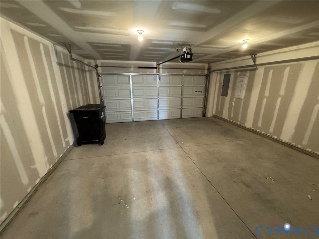 2 Car Garage