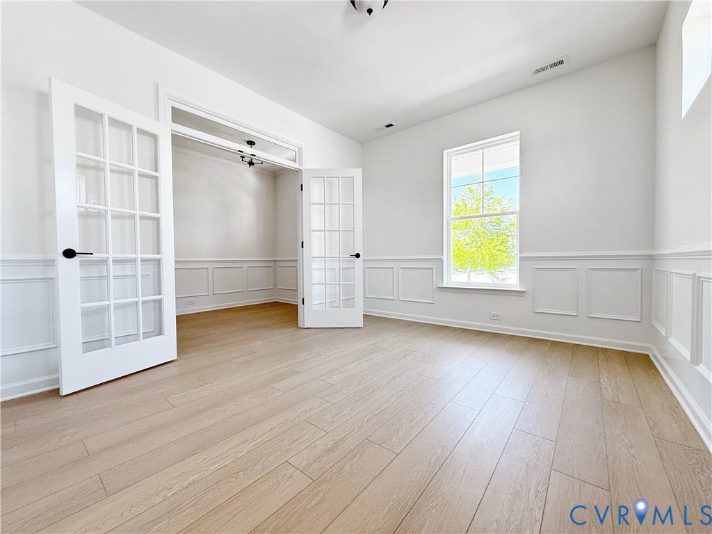 This photo shows a similar floorplan and quality level to Eastwood Homes. Actual design selections and layout may vary.