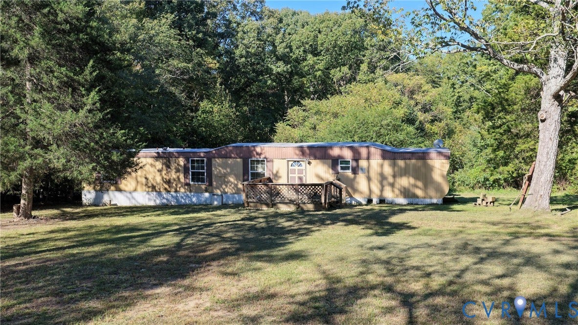 8556 Fredericks Hall Road, Mineral, VA 23117