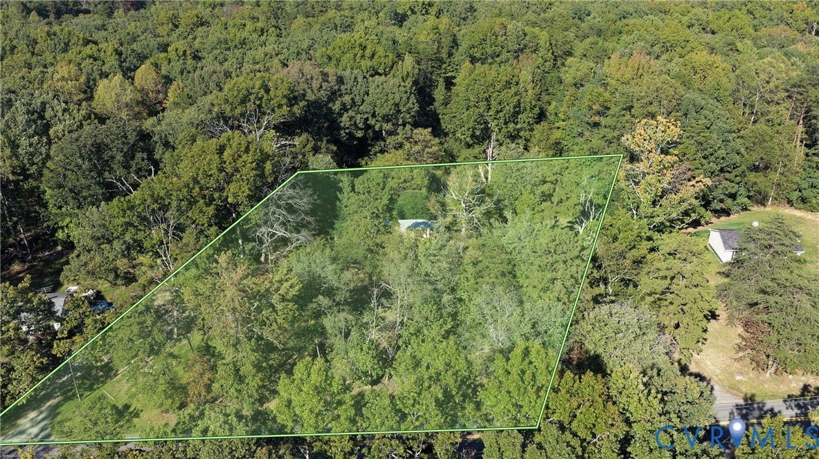 8556 Fredericks Hall Road, Mineral, VA 23117