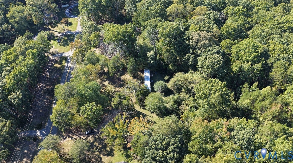 8556 Fredericks Hall Road, Mineral, VA 23117
