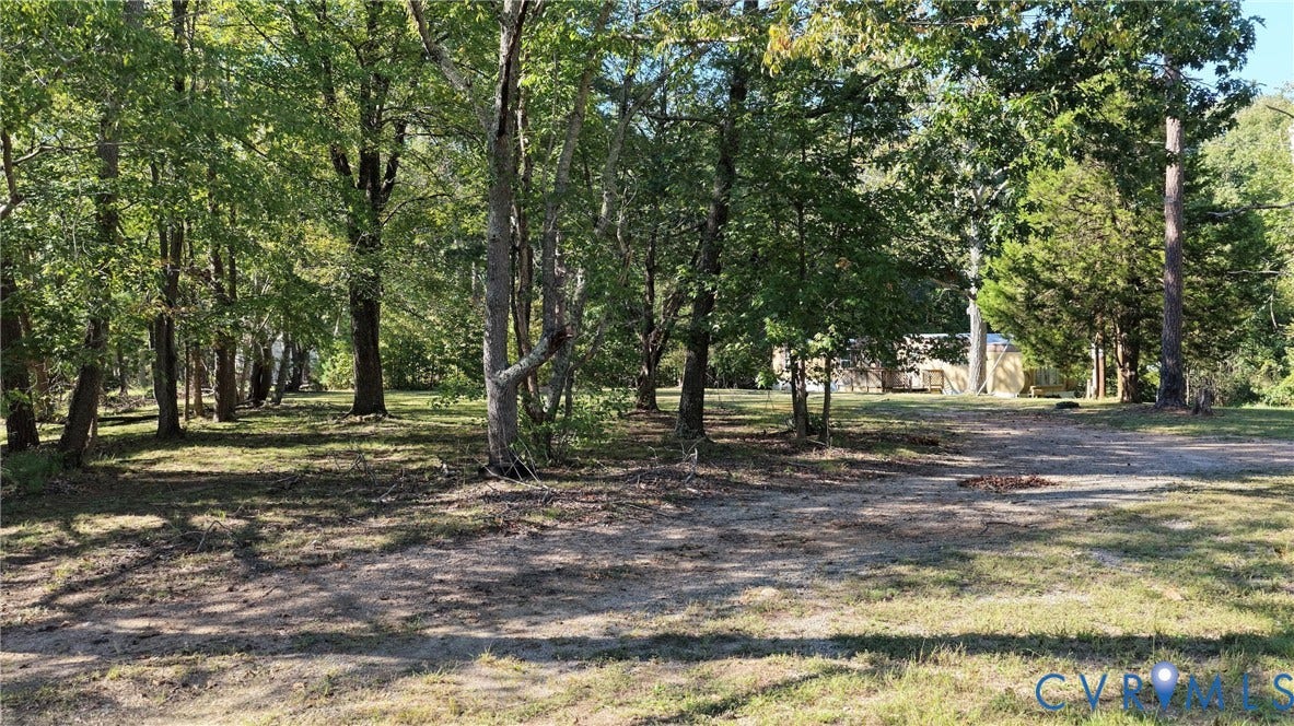 8556 Fredericks Hall Road, Mineral, VA 23117