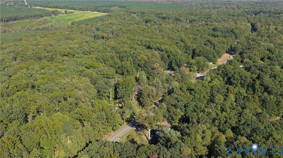 8556 Fredericks Hall Road, Mineral, VA 23117