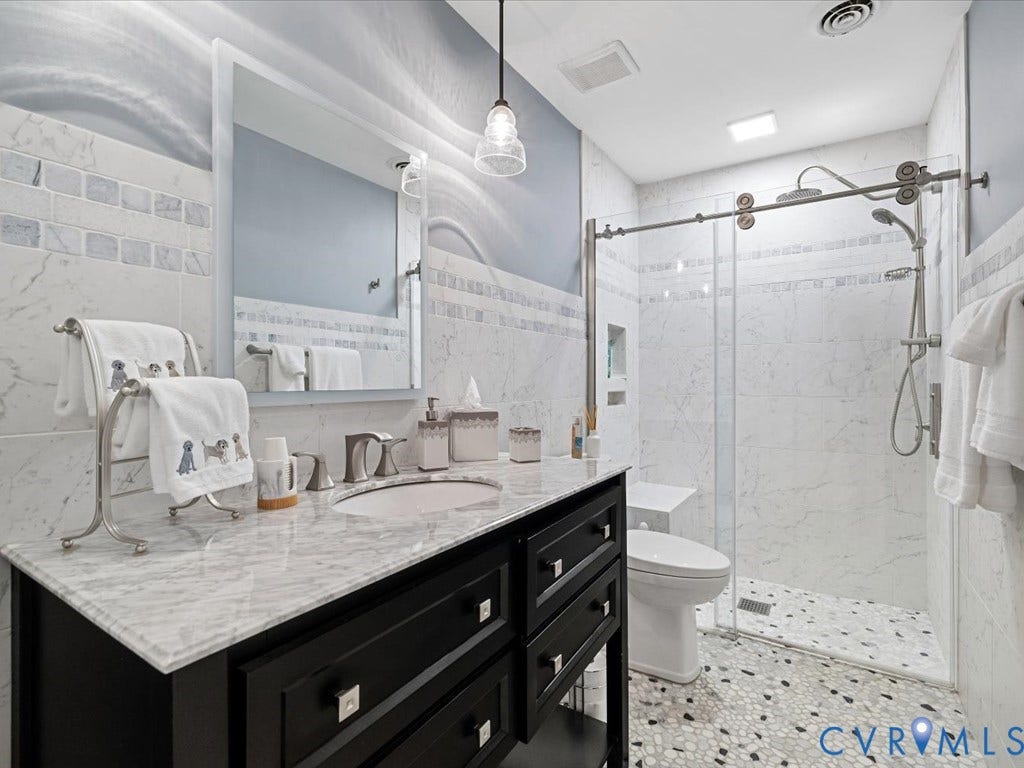 2993 Johnsonway Terrace, Powhatan, VA 23139 Guest bathroom renovated in 2018.