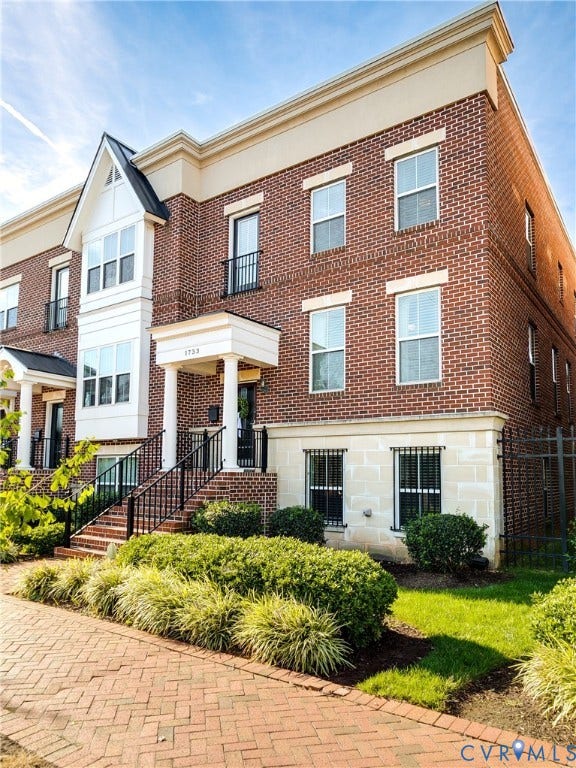 1733 W Cary Street, Richmond, VA 23220 Brick exterior and a covered entry