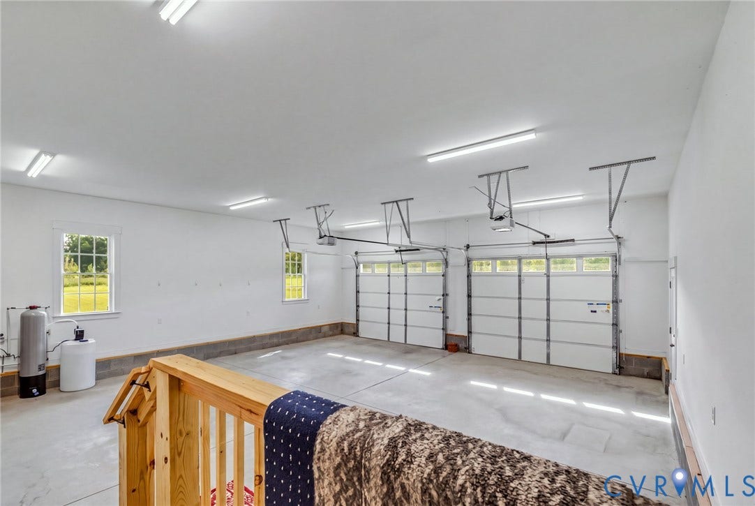 22050 Butterwood Road, Dinwiddie, VA 23803 22050 Butterwood Road, Dinwiddie, VA 23803