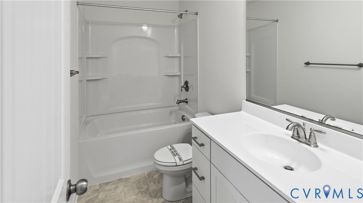 This photo shows a similar floorplan and quality level to Eastwood Homes. Actual design selections and layout may vary.
