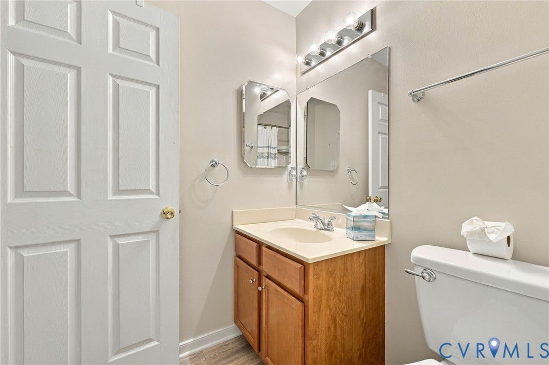 2908 Stone Meadow Court, Lakeland Towns, Henrico, VA 23228 Hall Full Bathroom Upstairs
