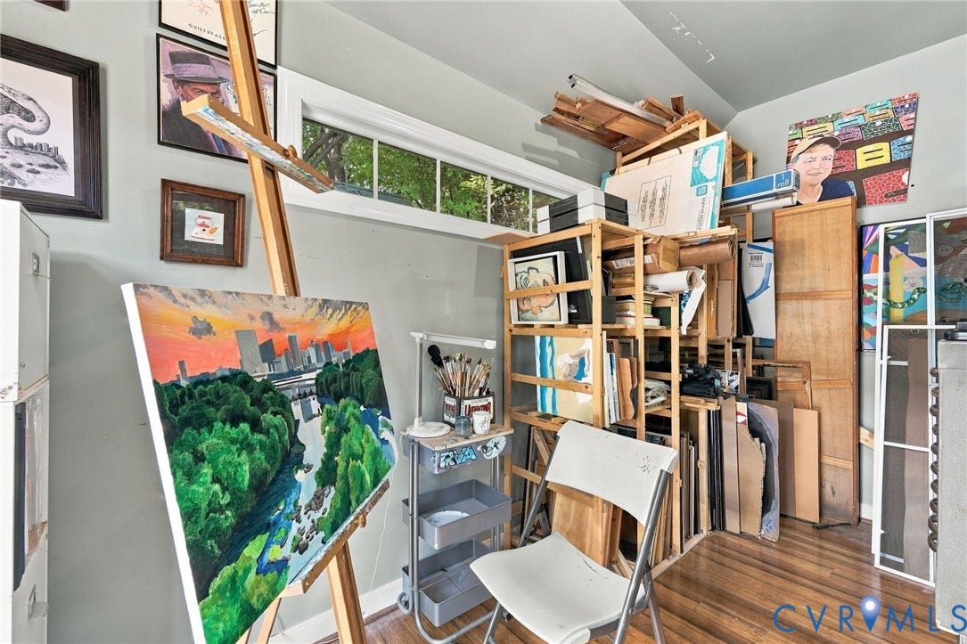 Wood-finish flooring with a horizontal window