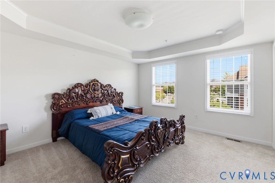 3931 Liesfeld Place, West Broad Village, Henrico, VA 23060 Tray ceiling with recessed lighting