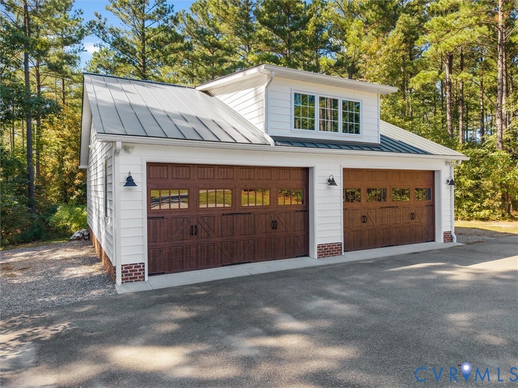 305 Clayville Road, Powhatan, VA 23139