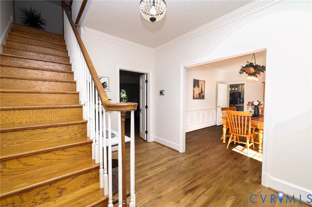 9281 Pamunkey Crest Dr, Hanover, VA 23111 Front Foyer