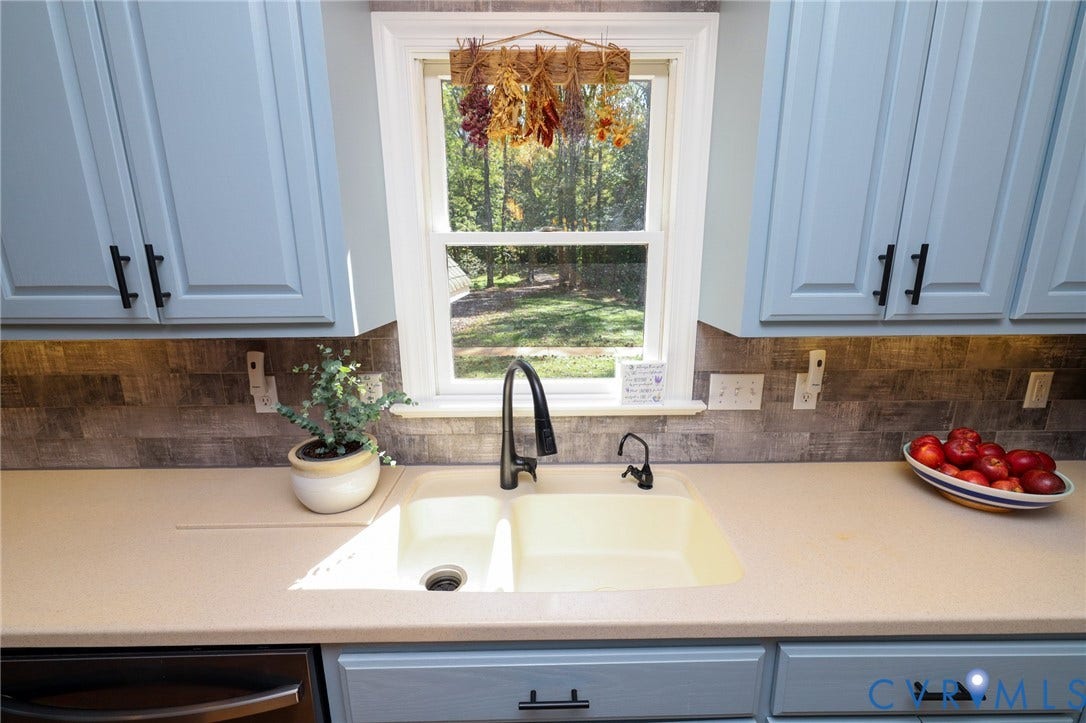 9281 Pamunkey Crest Dr, Hanover, VA 23111 9281 Pamunkey Crest Dr, Hanover, VA 23111