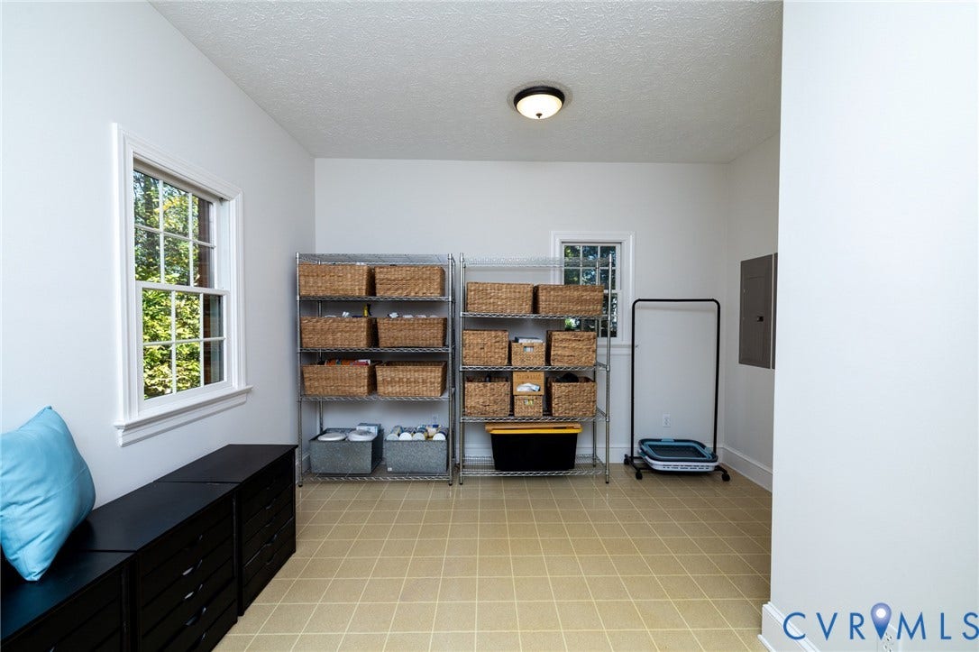 9281 Pamunkey Crest Dr, Hanover, VA 23111 9281 Pamunkey Crest Dr, Hanover, VA 23111