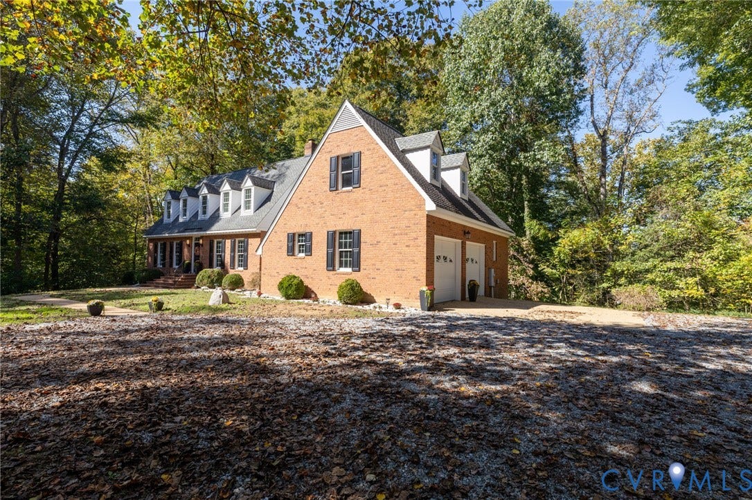 9281 Pamunkey Crest Dr, Hanover, VA 23111 9281 Pamunkey Crest Dr, Hanover, VA 23111