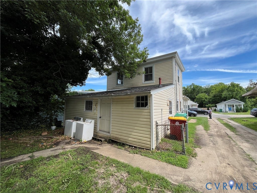 927 Farmer Street, Petersburg, VA 23803 Additional content