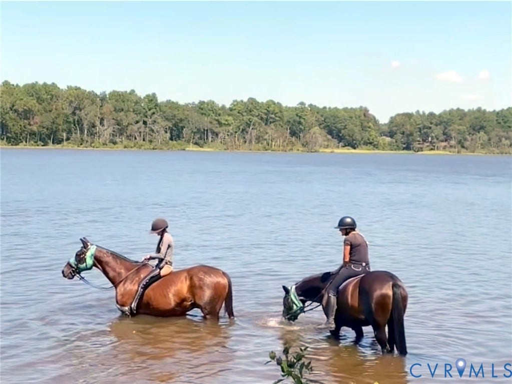 Adjacent to Sandy Point Park, which offers groomed trails and access to the Mattaponi River for swimming, fishing and enjoying the water.