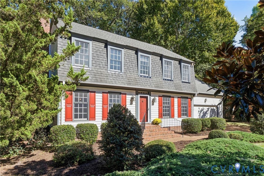 Property photo for 194 Lewis Robert Lane, Williamsburg, VA