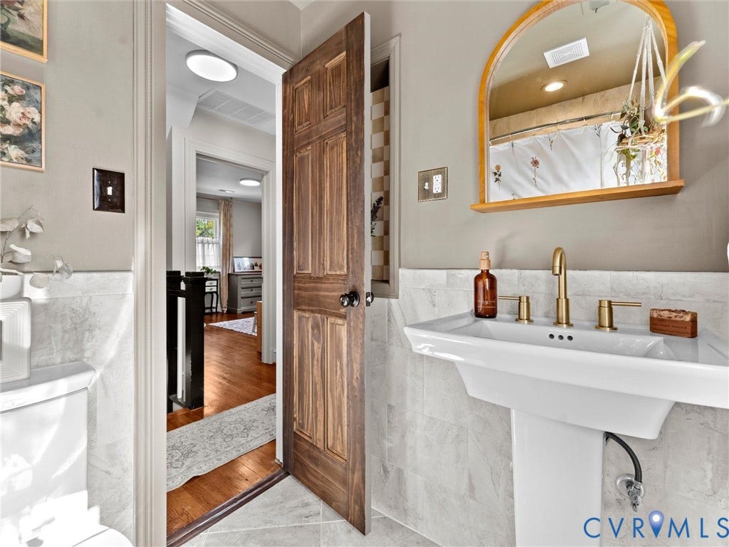 3909 W Franklin Street, Malvern Gardens, Richmond, VA 23221
