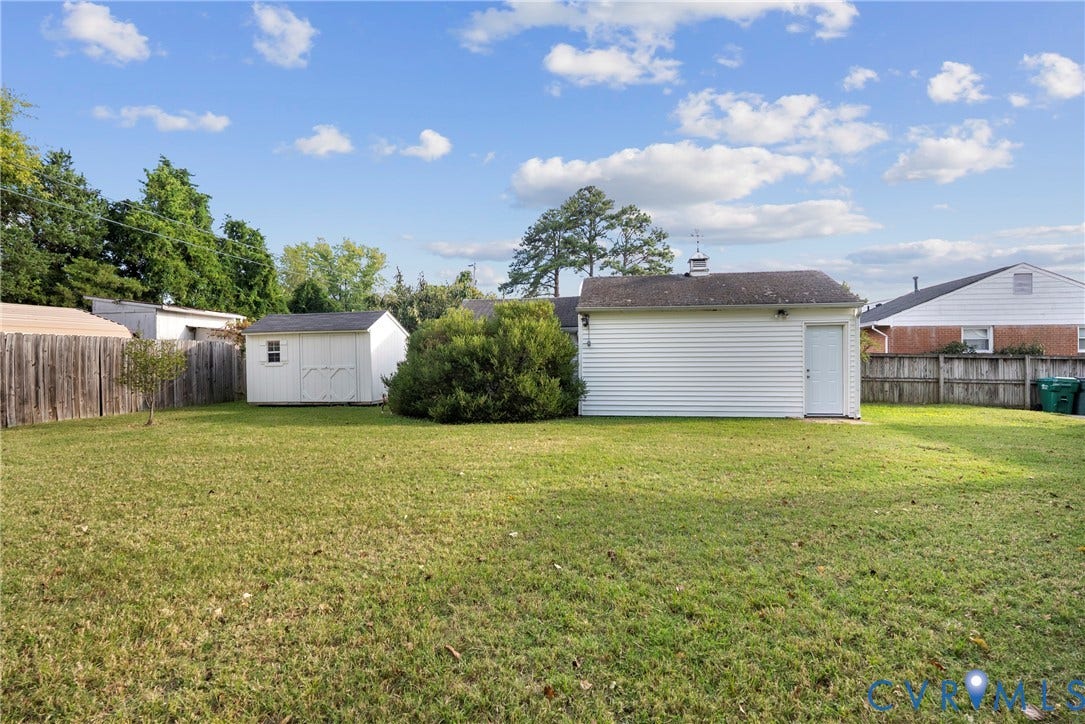 4007 Crystalwood Lane, West End Manor, Henrico, VA 23294 4007 Crystalwood Lane, West End Manor, Henrico, VA 23294