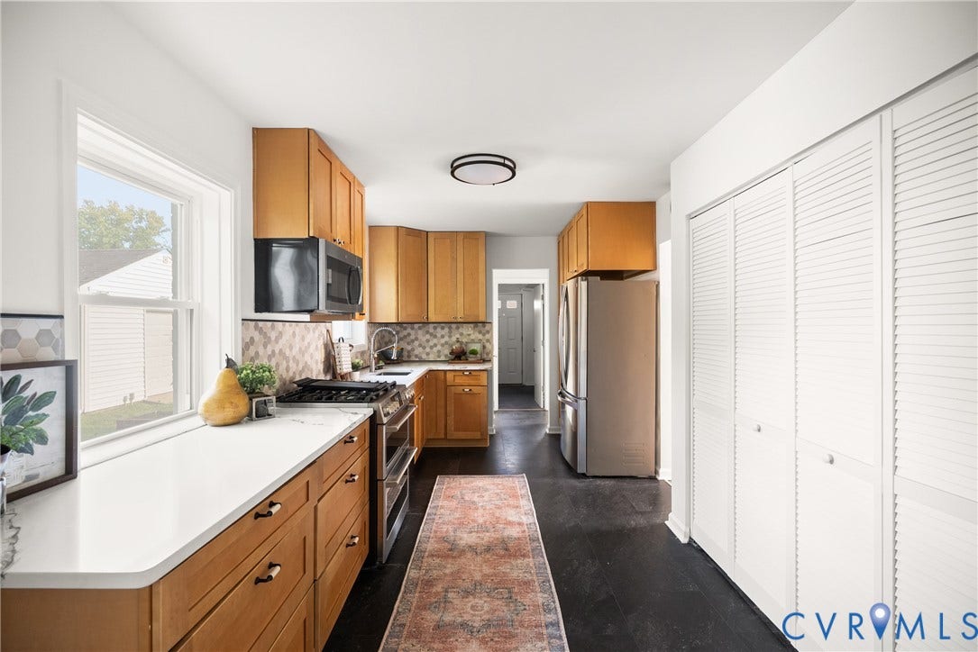 4007 Crystalwood Lane, West End Manor, Henrico, VA 23294 4007 Crystalwood Lane, West End Manor, Henrico, VA 23294