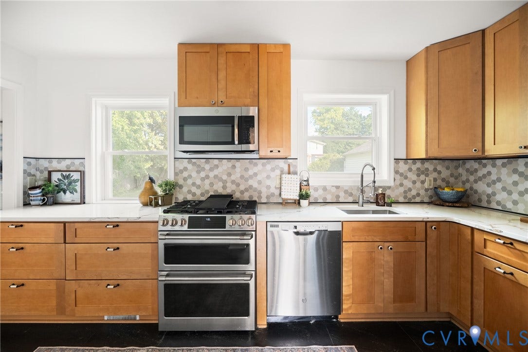 4007 Crystalwood Lane, West End Manor, Henrico, VA 23294 4007 Crystalwood Lane, West End Manor, Henrico, VA 23294