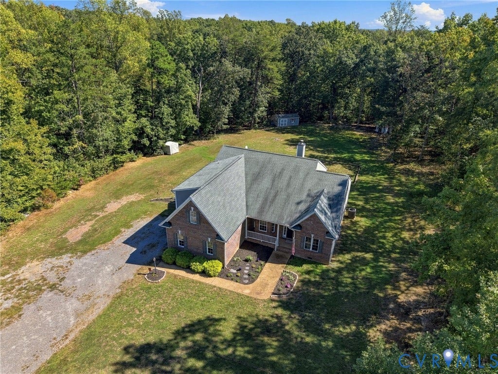 4963 Shannon Hill Road, Kents Store, VA 23084