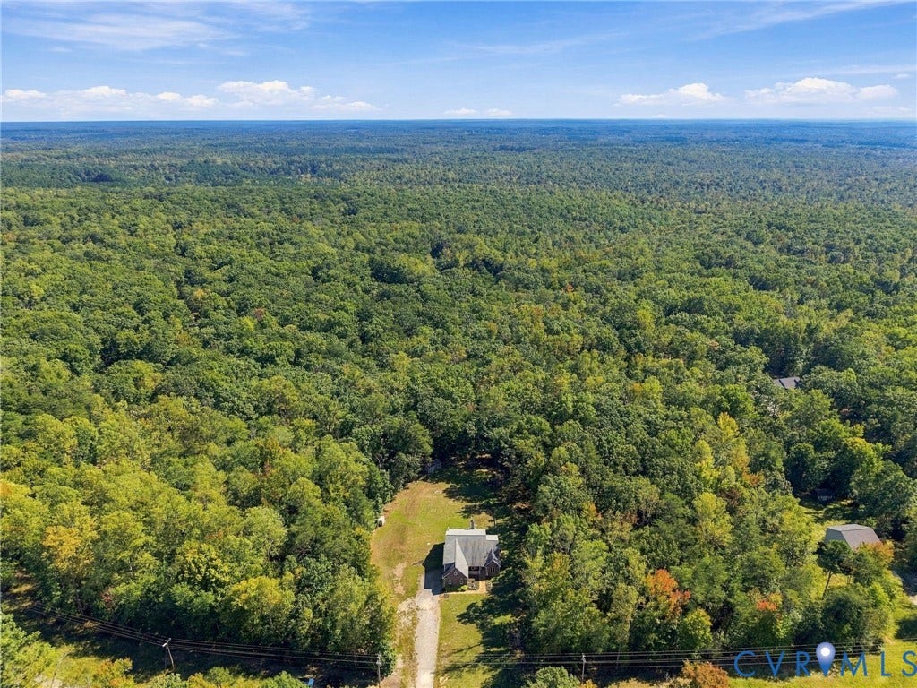 4963 Shannon Hill Road, Kents Store, VA 23084