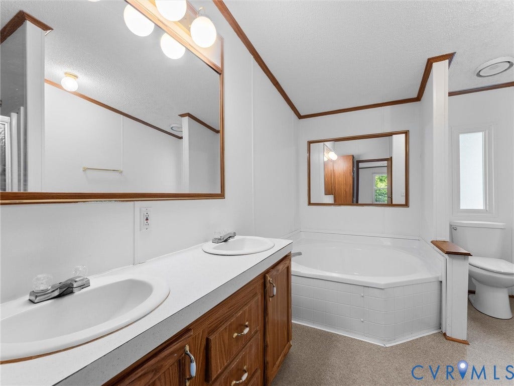 17930 Genito Road, Amelia, VA 23002