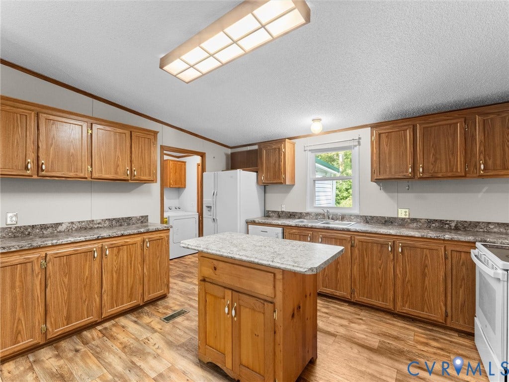 17930 Genito Road, Amelia, VA 23002