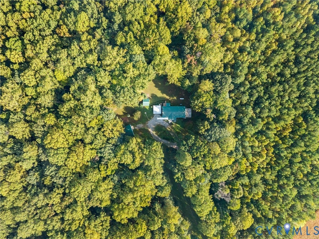 17930 Genito Road, Amelia, VA 23002