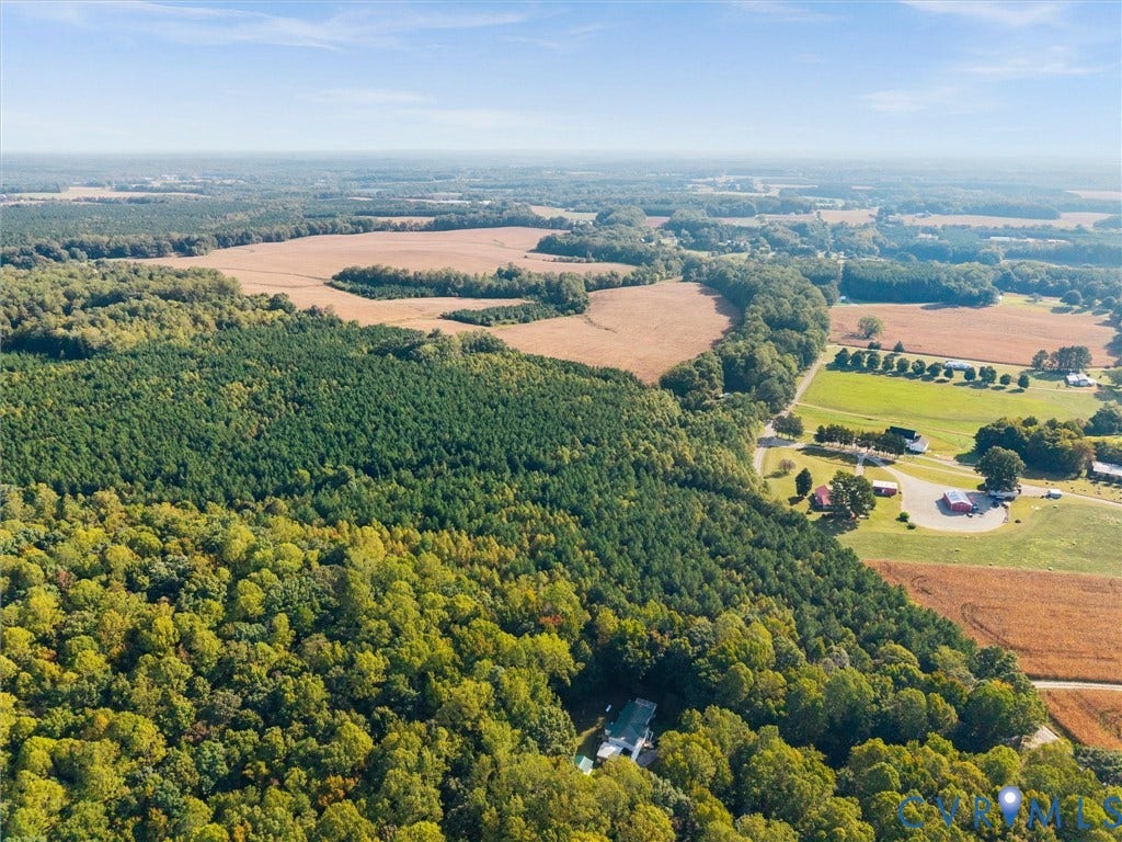 17930 Genito Road, Amelia, VA 23002