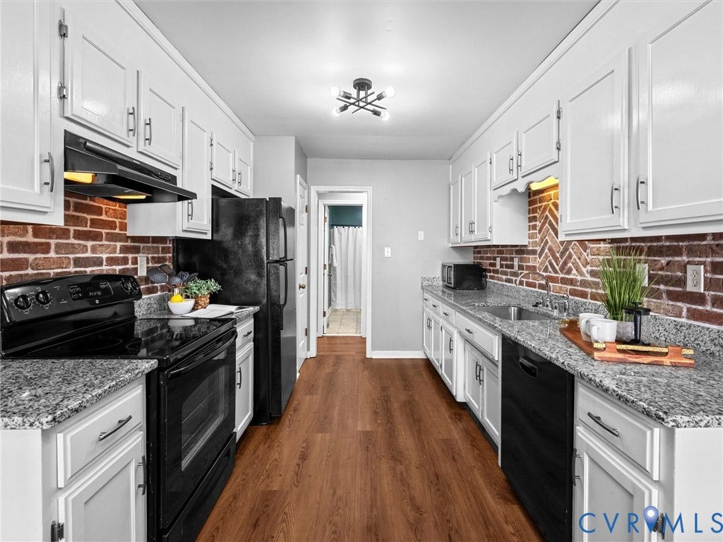 401 Grinell Drive, Chesterfield, VA 23236