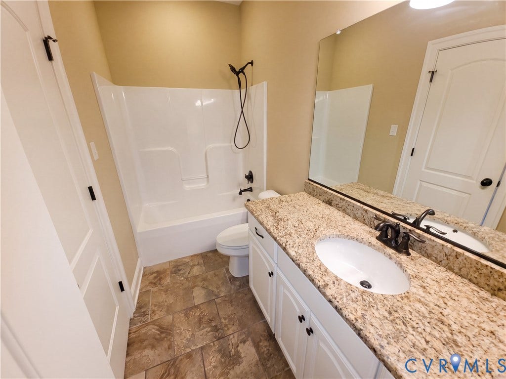 15000 Chesdin Green Way, Chesterfield, VA 23838
