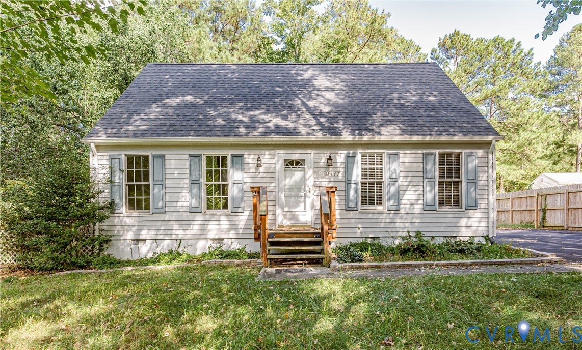 Siding exterior with dormer roof