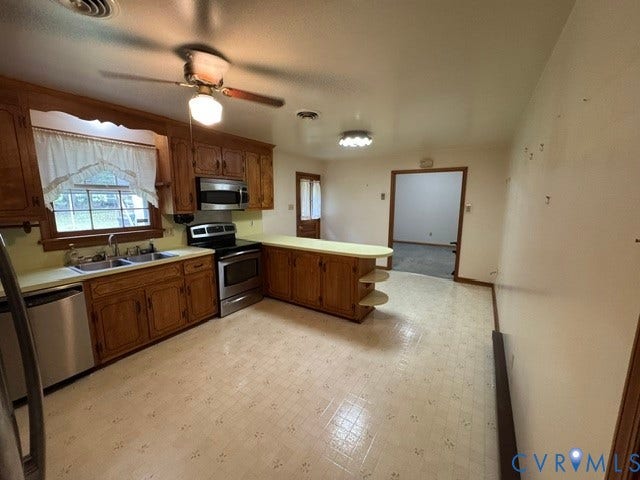 993 Venter Road, King William, VA 23009