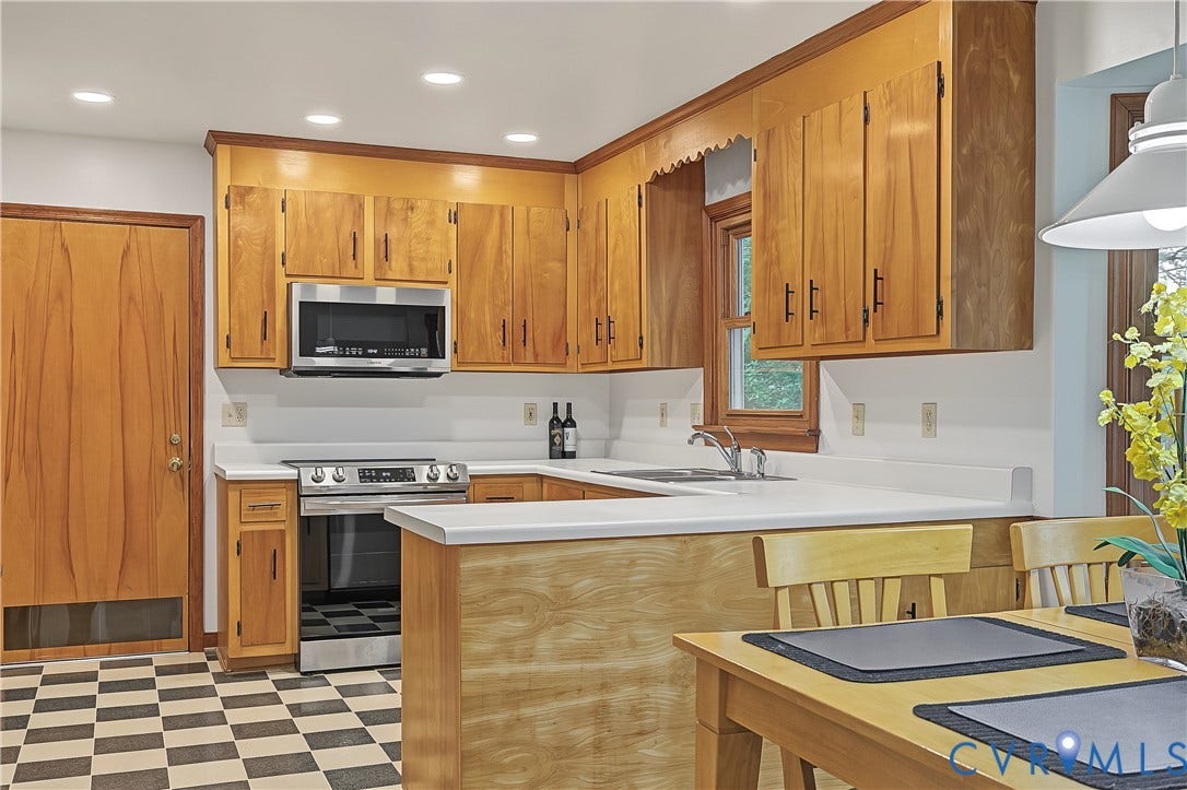 7904 Penniman Place, Henrico, VA 23228 7904 Penniman Place, Henrico, VA 23228