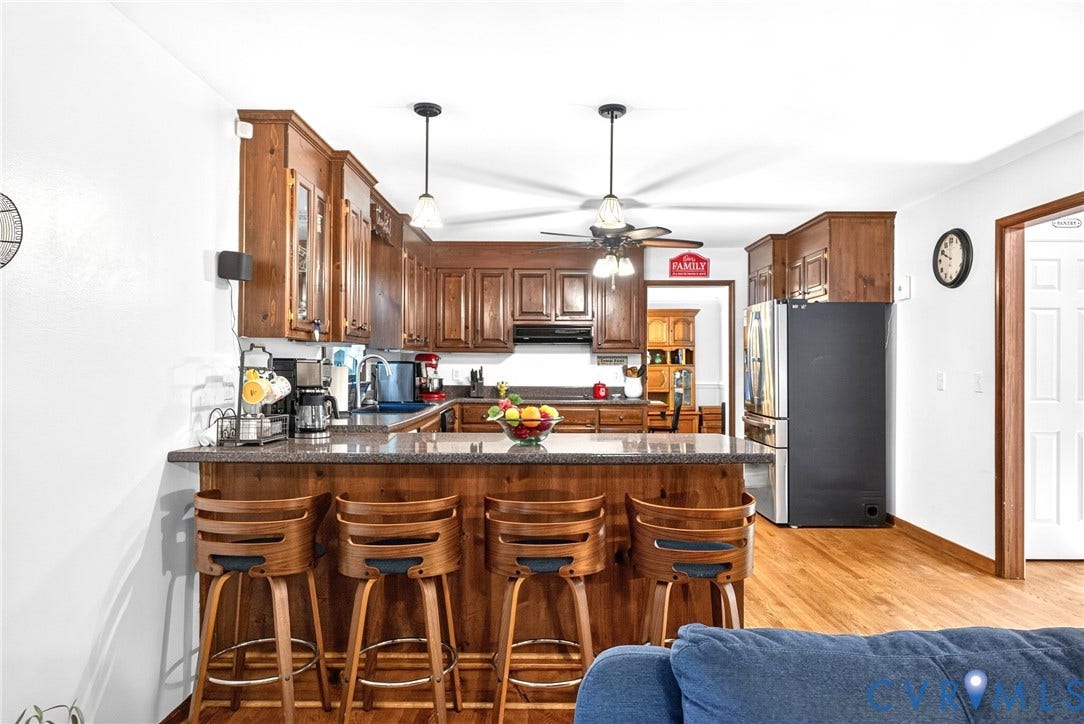 The large Peninsula Countertop Overhang provides ample seating  for eating