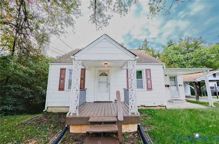 Property photo for 217 Woodrow Avenue, Farmville, VA