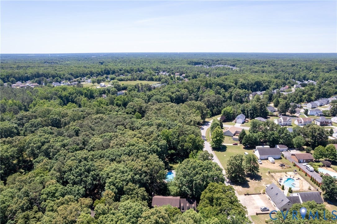 14500 Happy Hill, Chester, VA 23831