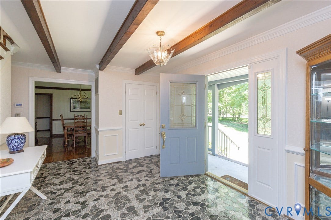 14500 Happy Hill, Chester, VA 23831