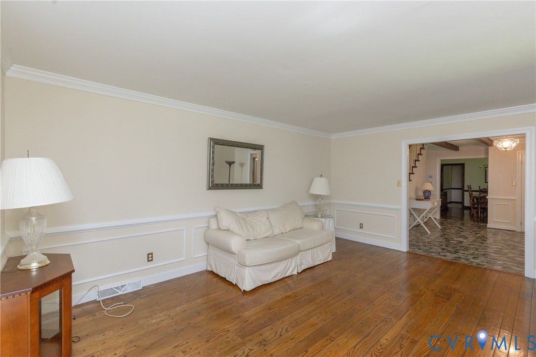 14500 Happy Hill, Chester, VA 23831