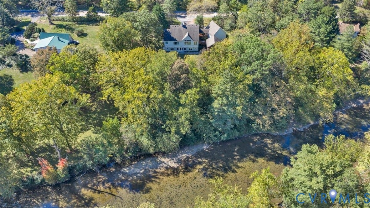 82 Cowpasture River Highway, Clifton Forge, VA 24422
