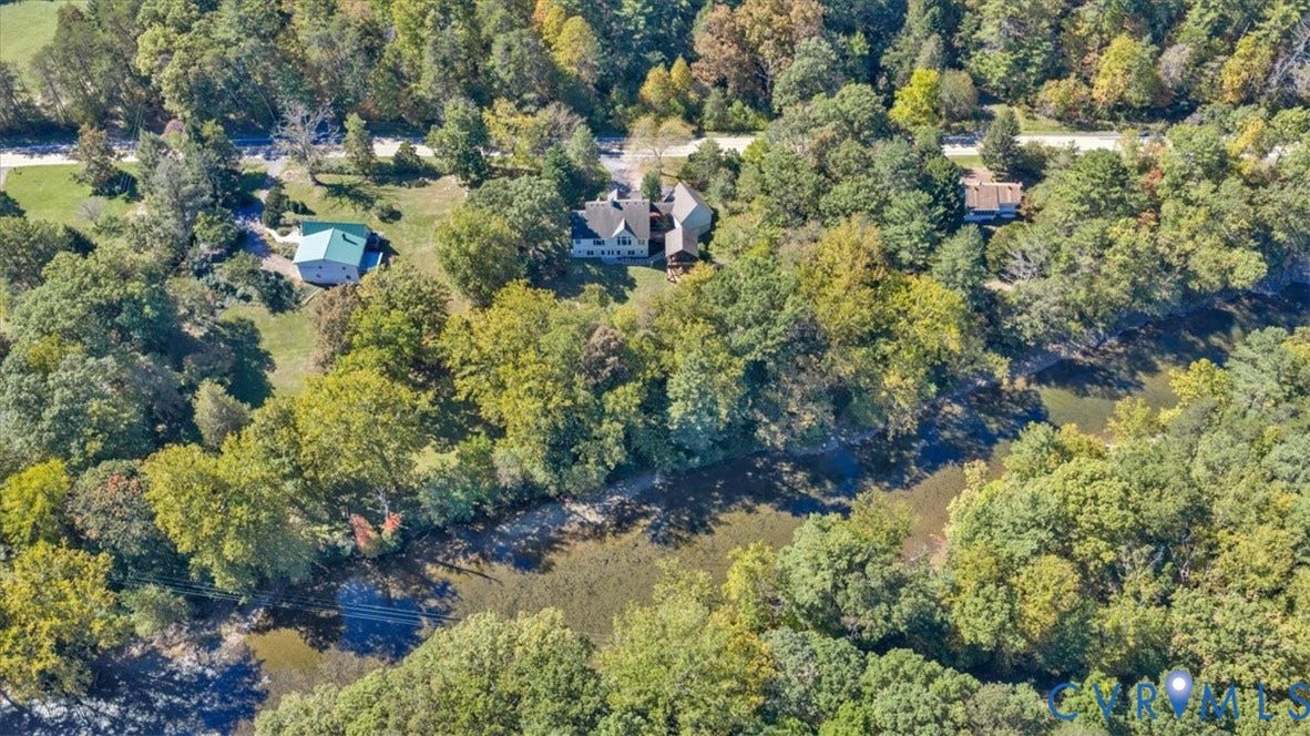 82 Cowpasture River Highway, Clifton Forge, VA 24422