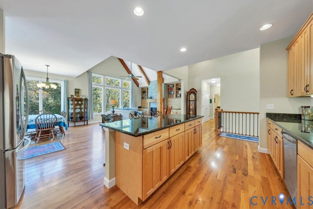 82 Cowpasture River Highway, Clifton Forge, VA 24422