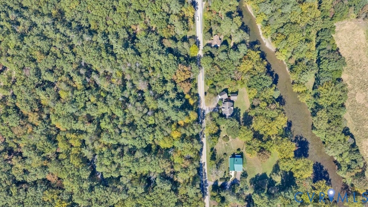82 Cowpasture River Highway, Clifton Forge, VA 24422
