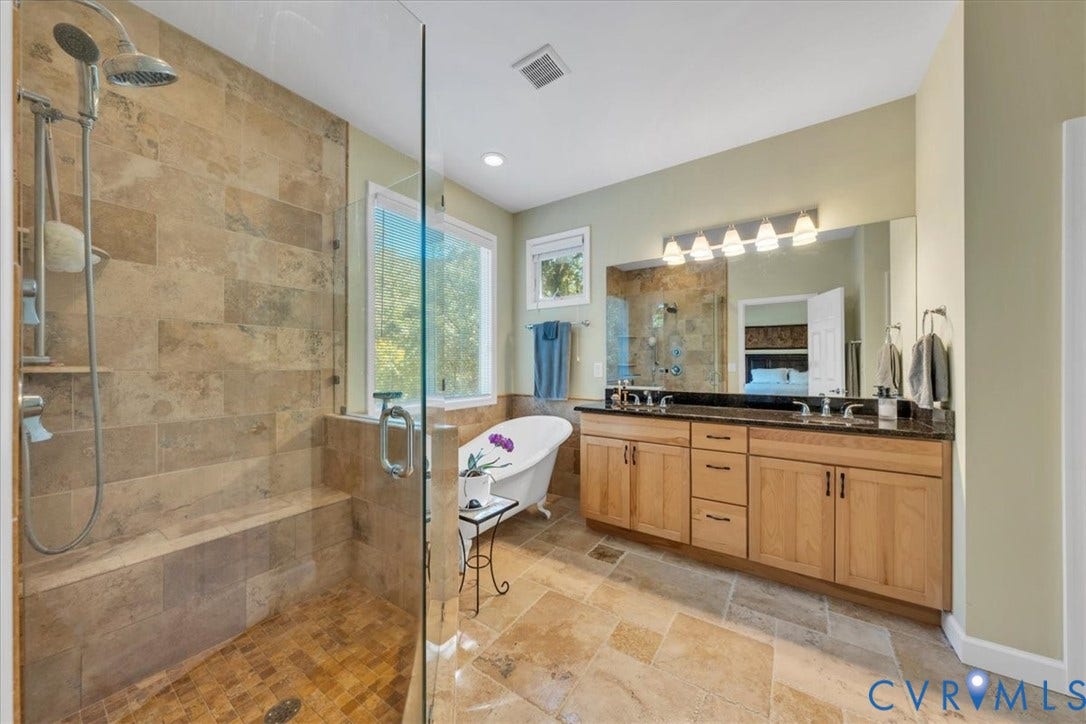 82 Cowpasture River Highway, Clifton Forge, VA 24422