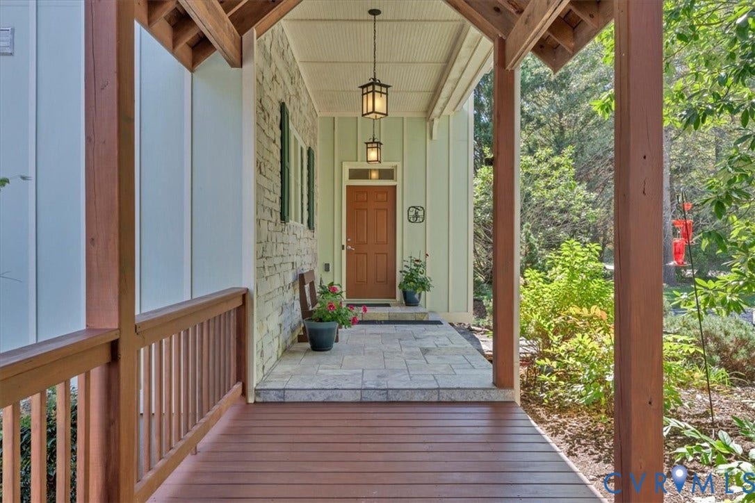 82 Cowpasture River Highway, Clifton Forge, VA 24422