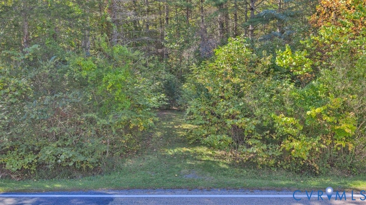 82 Cowpasture River Highway, Clifton Forge, VA 24422